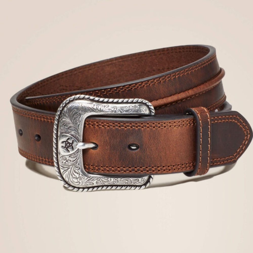 **SOLD**Men’s Taylor Ariat belt